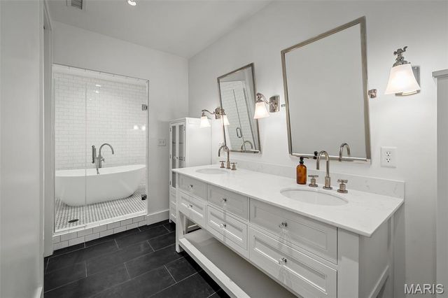 3010 Locust Street 208, St Louis, MO 63103