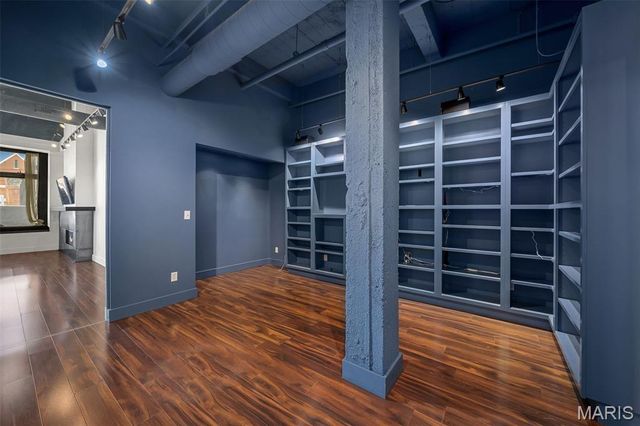 3010 Locust Street 208, St Louis, MO 63103