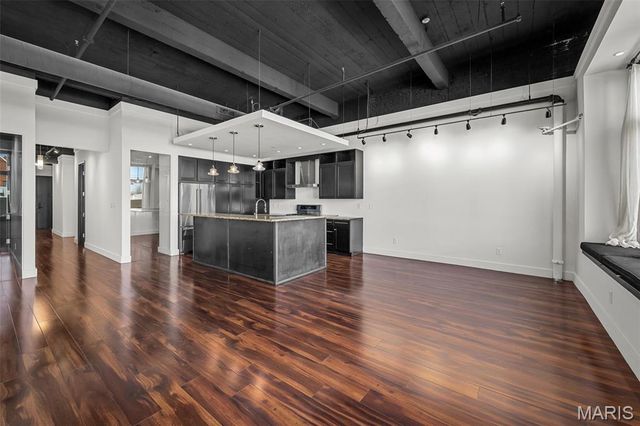 3010 Locust Street 208, St Louis, MO 63103