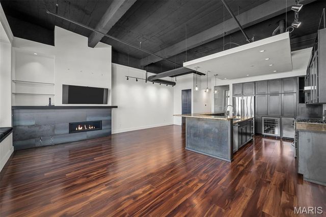 3010 Locust Street 208, St Louis, MO 63103