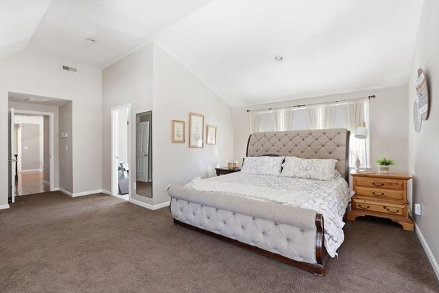 85 Cedar Crest Dr, Bridgewater, MA 02324