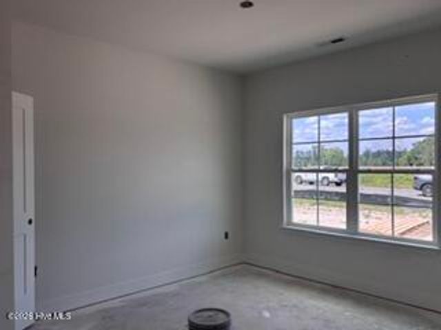 318 Eastwood Drive, Wallace, NC 28466