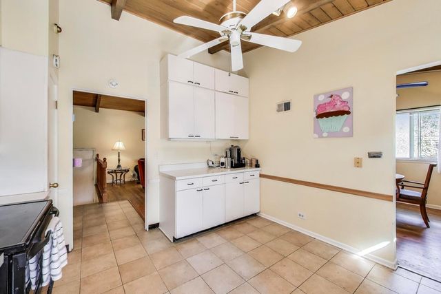 9010 Samoset Trail, Skokie, IL 60076