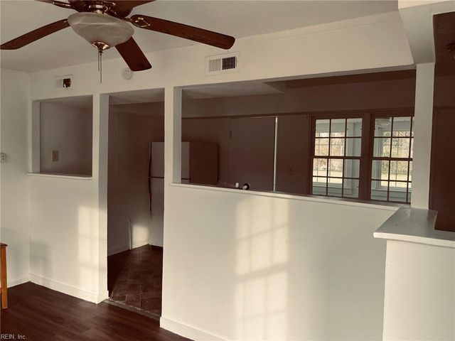 32 Langston BLVD, Hampton, VA 23666