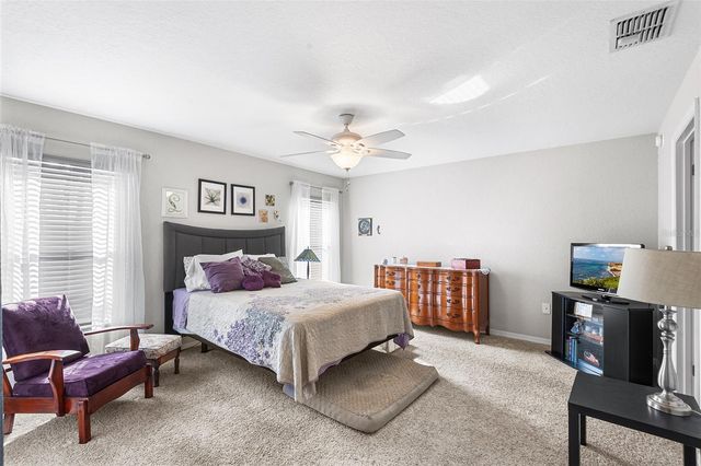 574 LORIENT DRIVE, Eagle Lake, FL 33839