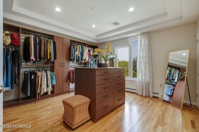 3 Whistler Way, Marlboro, NJ 07746