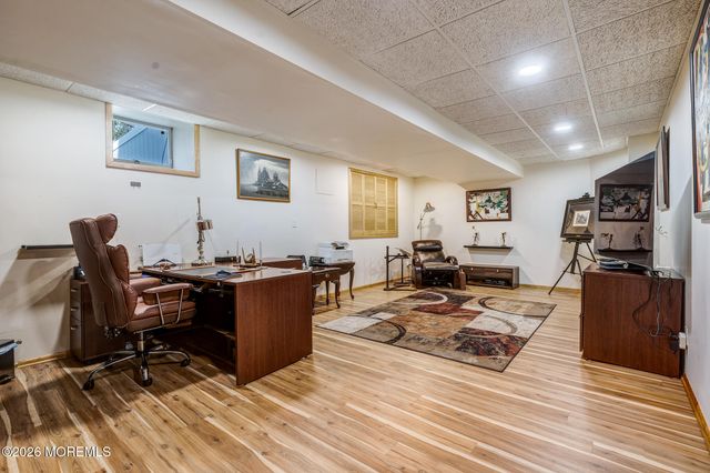 3 Whistler Way, Marlboro, NJ 07746