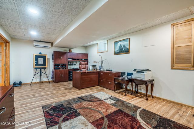 3 Whistler Way, Marlboro, NJ 07746