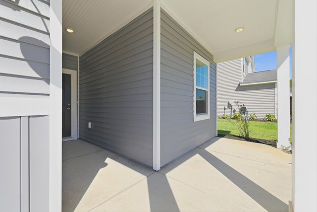 559 Abigail Street, Moncks Corner, SC 29461