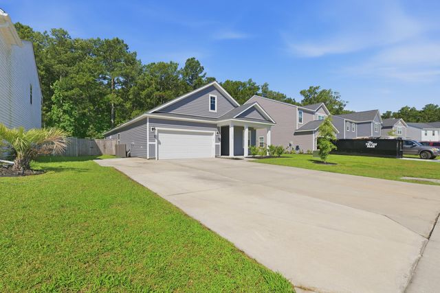 559 Abigail Street, Moncks Corner, SC 29461