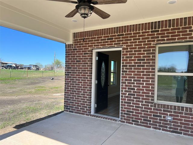 7363 NE County Rd 1056, Rice, TX 75155