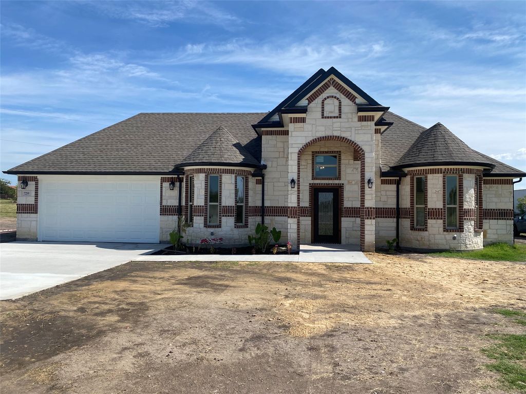 7363 NE County Rd 1056, Rice, TX 75155