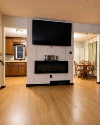 213 S Main Street, Linden, IA 50146