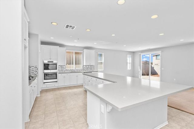 4662 Palmilla, Perris, CA 92571