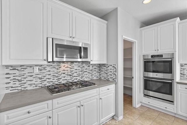 4662 Palmilla, Perris, CA 92571