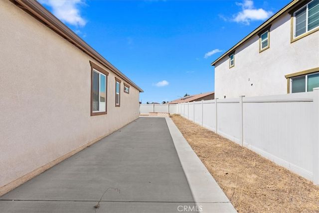 4662 Palmilla, Perris, CA 92571