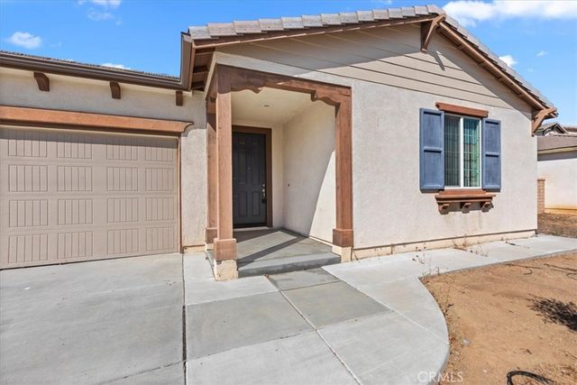 4662 Palmilla, Perris, CA 92571