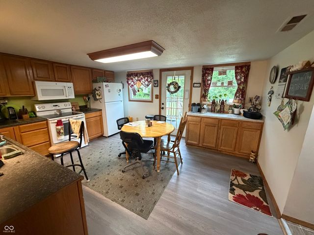 11152 Lewis Road, Laurel, IN 47024