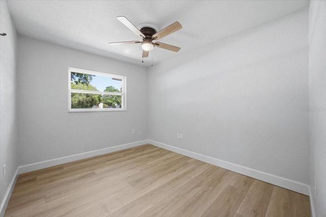 827 EVERETT STREET, Lake Alfred, FL 33850