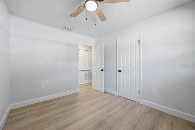 827 EVERETT STREET, Lake Alfred, FL 33850