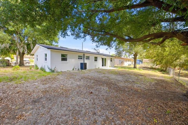 827 EVERETT STREET, Lake Alfred, FL 33850