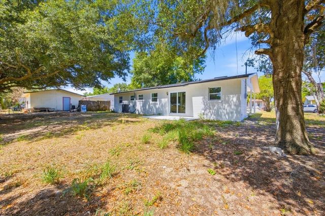 827 EVERETT STREET, Lake Alfred, FL 33850