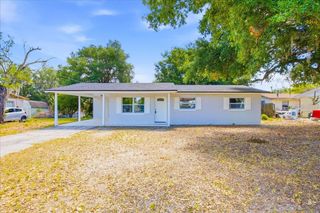 827 EVERETT STREET, Lake Alfred, FL 33850