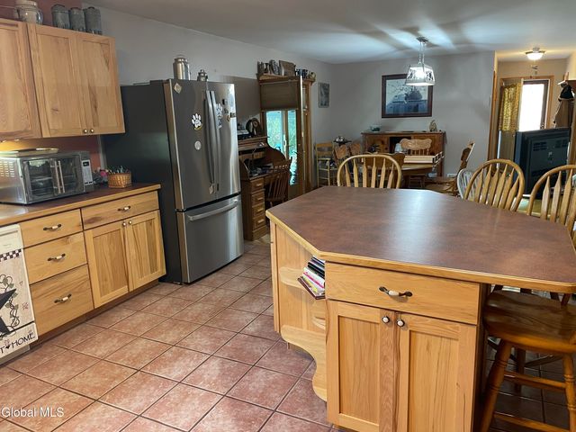 1033 Hudson Avenue, Stillwater, NY 12170