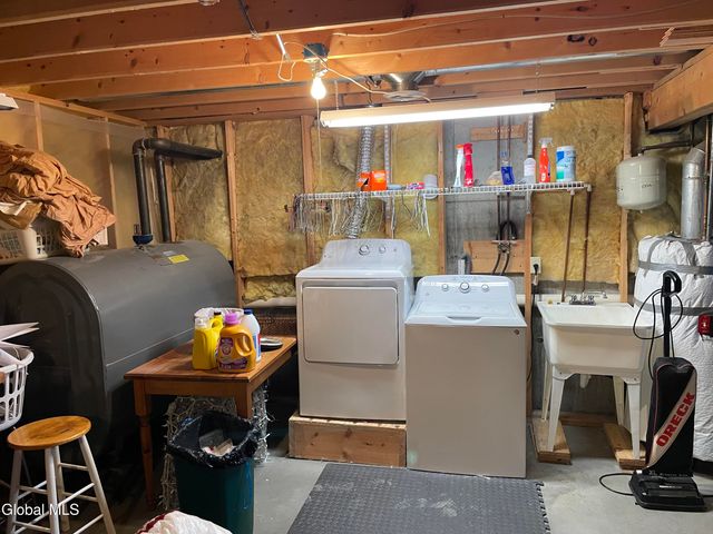 1033 Hudson Avenue, Stillwater, NY 12170