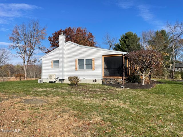 1033 Hudson Avenue, Stillwater, NY 12170