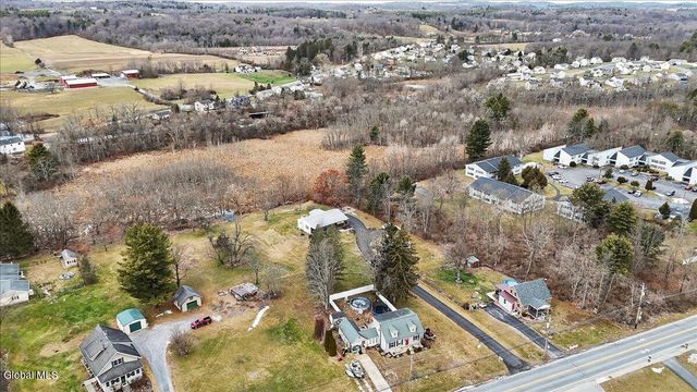 1033 Hudson Avenue, Stillwater, NY 12170