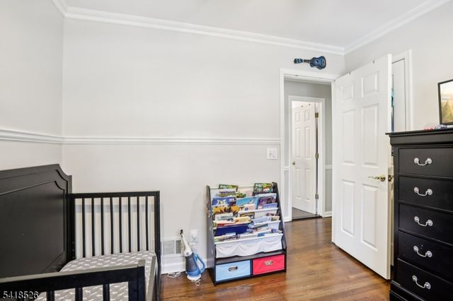 27 Borman Dr, Wanaque Boro, NJ 07465