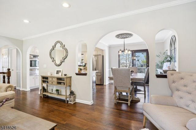 27 Borman Dr, Wanaque Boro, NJ 07465