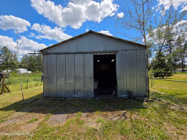 15707 N Ranch Valley RD, Rathdrum, ID 83858