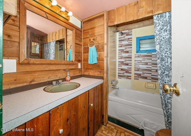 15707 N Ranch Valley RD, Rathdrum, ID 83858