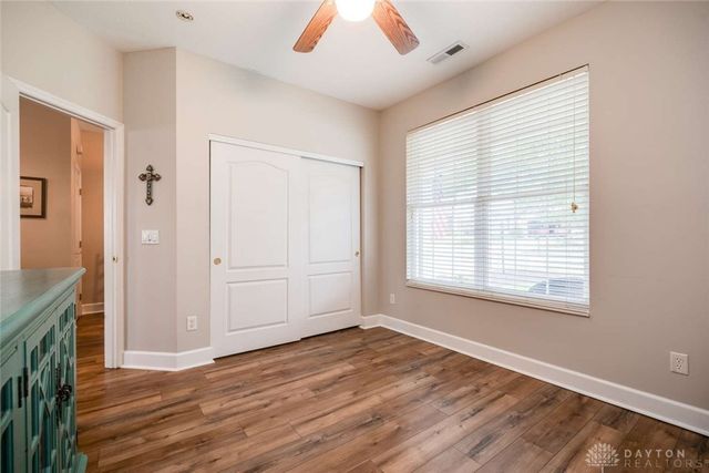 590 Carrick Drive, Dayton, OH 45458
