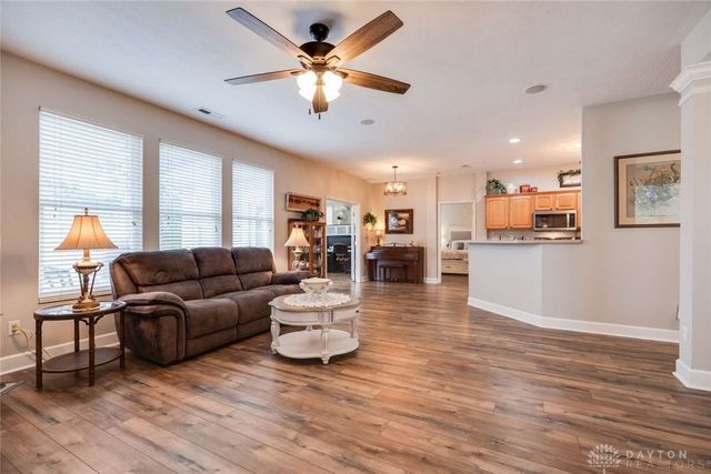 590 Carrick Drive, Dayton, OH 45458