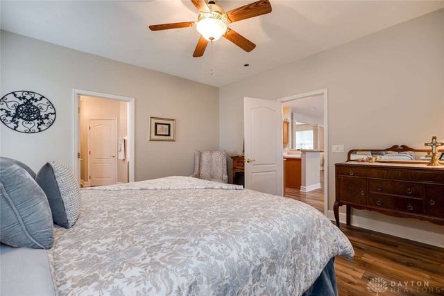 590 Carrick Drive, Dayton, OH 45458