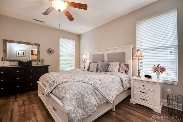 590 Carrick Drive, Dayton, OH 45458