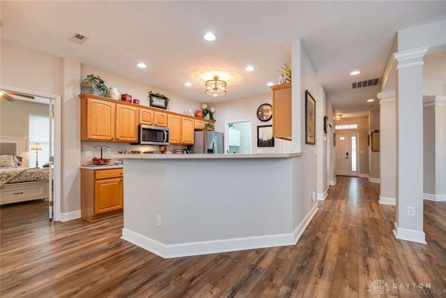 590 Carrick Drive, Dayton, OH 45458