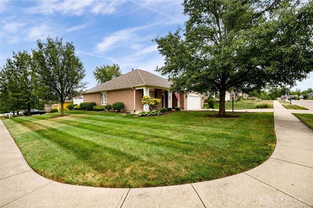 590 Carrick Drive, Dayton, OH 45458