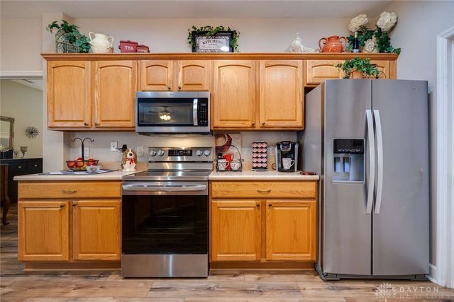 590 Carrick Drive, Dayton, OH 45458
