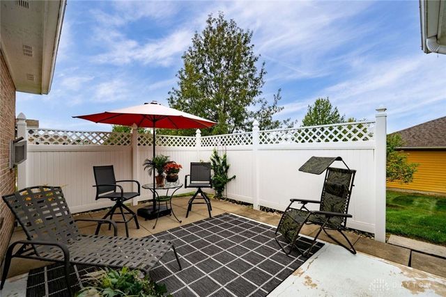 590 Carrick Drive, Dayton, OH 45458