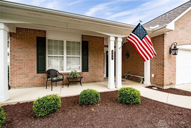 590 Carrick Drive, Dayton, OH 45458