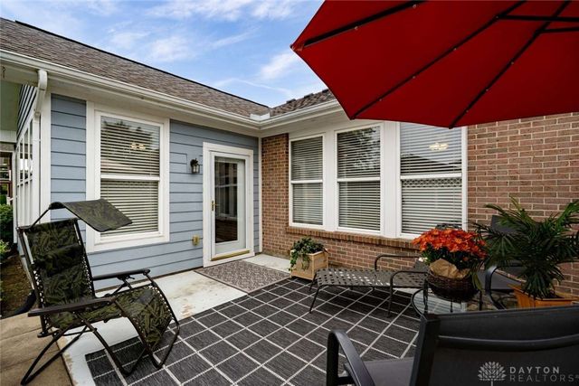 590 Carrick Drive, Dayton, OH 45458