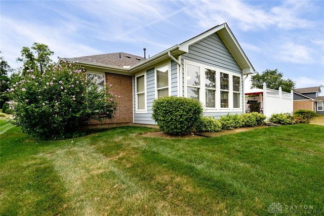 590 Carrick Drive, Dayton, OH 45458
