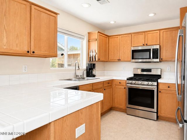1402 Sugar Maple Avenue, Gardnerville, NV 89410