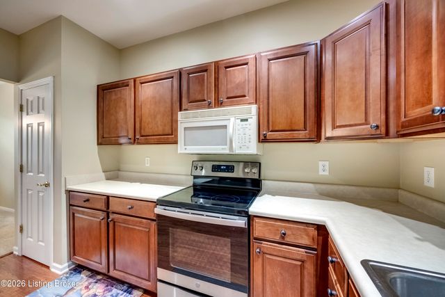 5034 Ardossan Square, Louisville, KY 40241