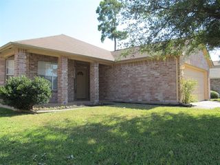 2750 Hidden Spring Falls Drive, Spring, TX 77386