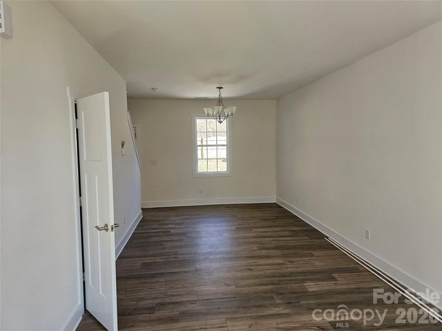 109 Crew Lane, Black Mountain, NC 28711